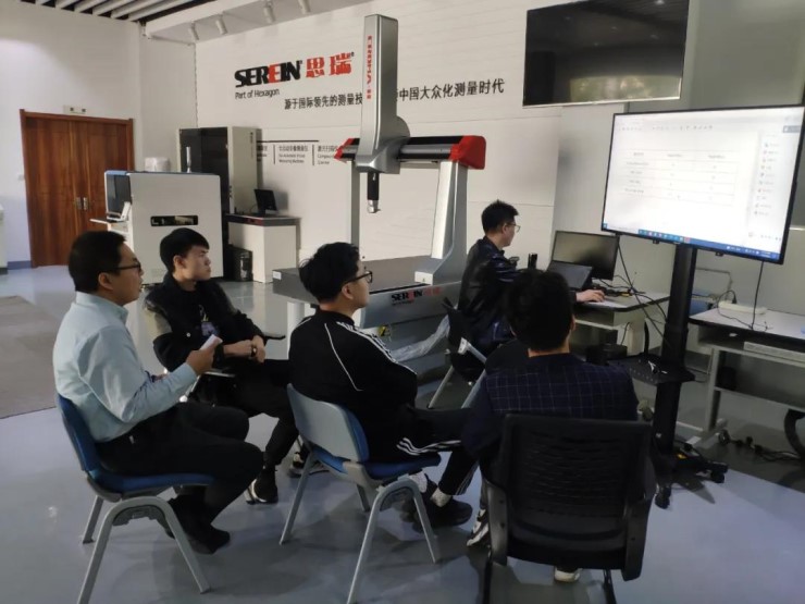 鳴鑼開賽|聚焦第四屆“思瑞”杯服務(wù)應(yīng)用技能大賽(圖4) 鳴鑼開賽|聚焦第四屆“思瑞”杯服務(wù)應(yīng)用技能大賽(圖4)